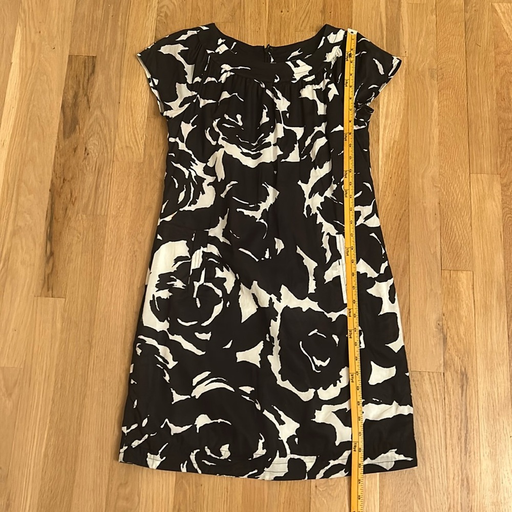 J. Crew Floral Black & White with Pockets Cap Sleeve Dress Women’s Size 0 - Picture 5 of 16